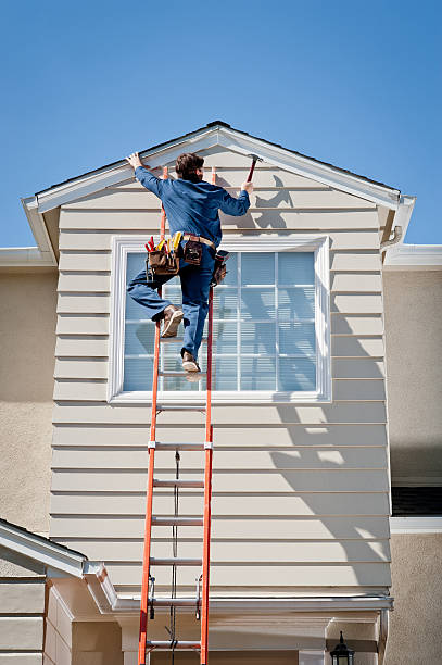 Best Custom Trim and Detailing for Siding  in Tuolumne City, CA